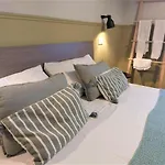 Bed & Breakfast Leone & Restaurant Aic 4*