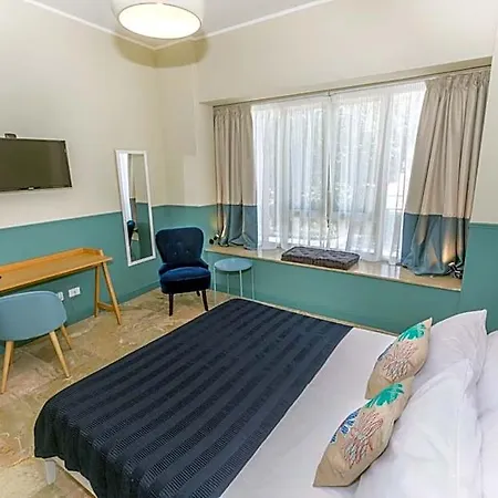 Leone & Restaurant Aic Nocleg ze śniadaniem 4*