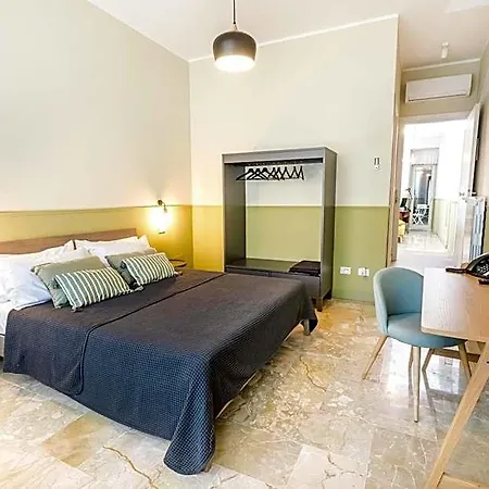 Nocleg ze śniadaniem Leone & Restaurant Aic 4*