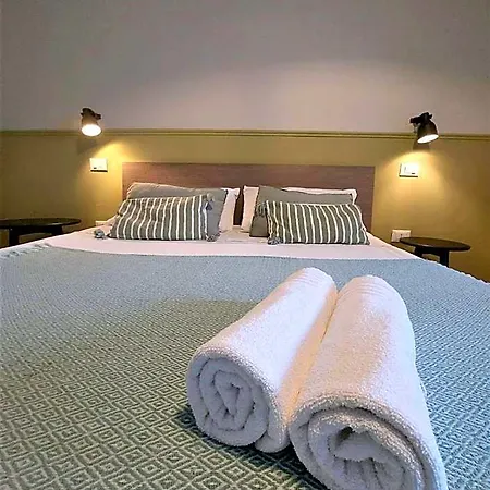 Nocleg ze śniadaniem Leone & Restaurant Aic 4*