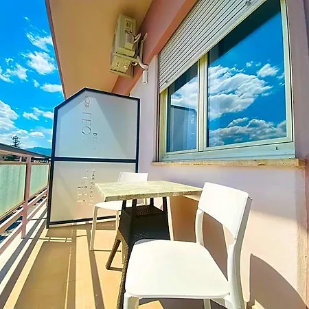 Nocleg ze śniadaniem Leone & Restaurant Aic 4*