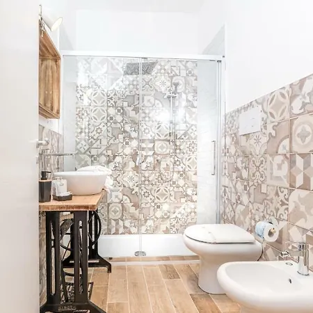 Leone & Restaurant Aic Palermo