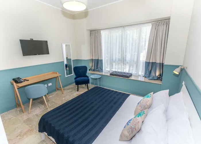 Bed & Breakfast Leone & Restaurant Aic 4*