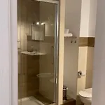 Nocleg ze śniadaniem Leone & Restaurant Aic 4*