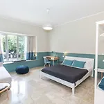 Nocleg ze śniadaniem Leone & Restaurant Aic 4*